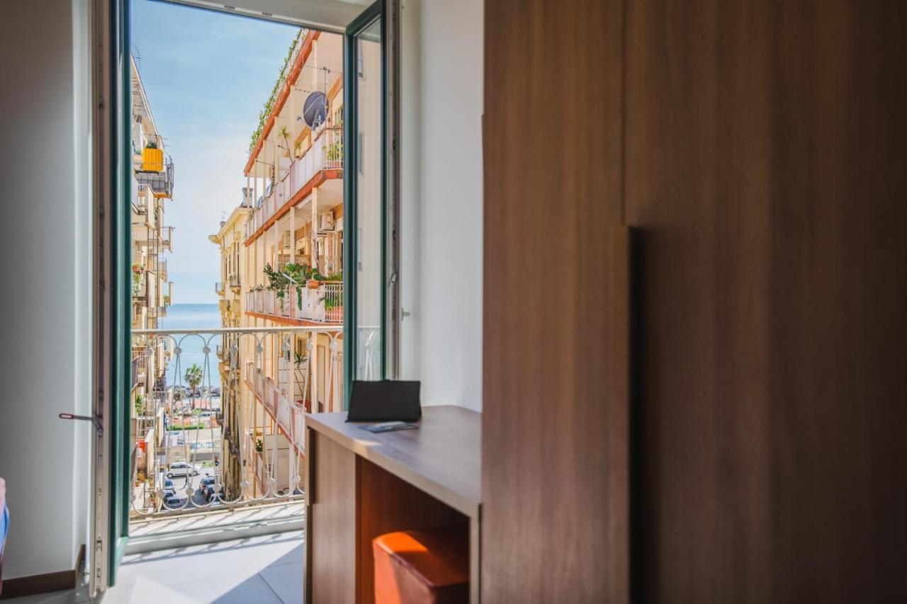 Arco Dei Pinto Bed & Breakfast Салерно Екстериор снимка