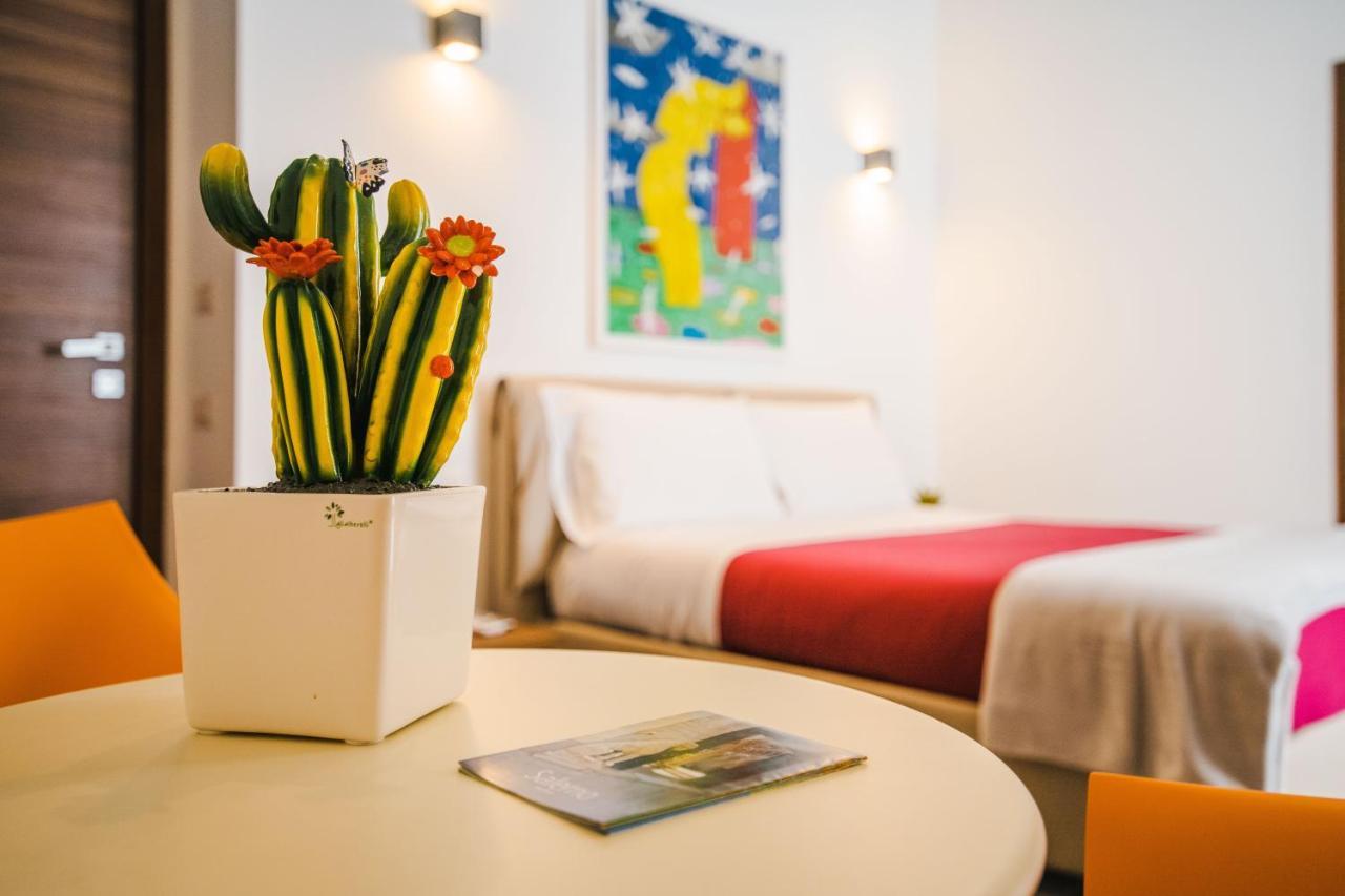 Arco Dei Pinto Bed & Breakfast Салерно Екстериор снимка