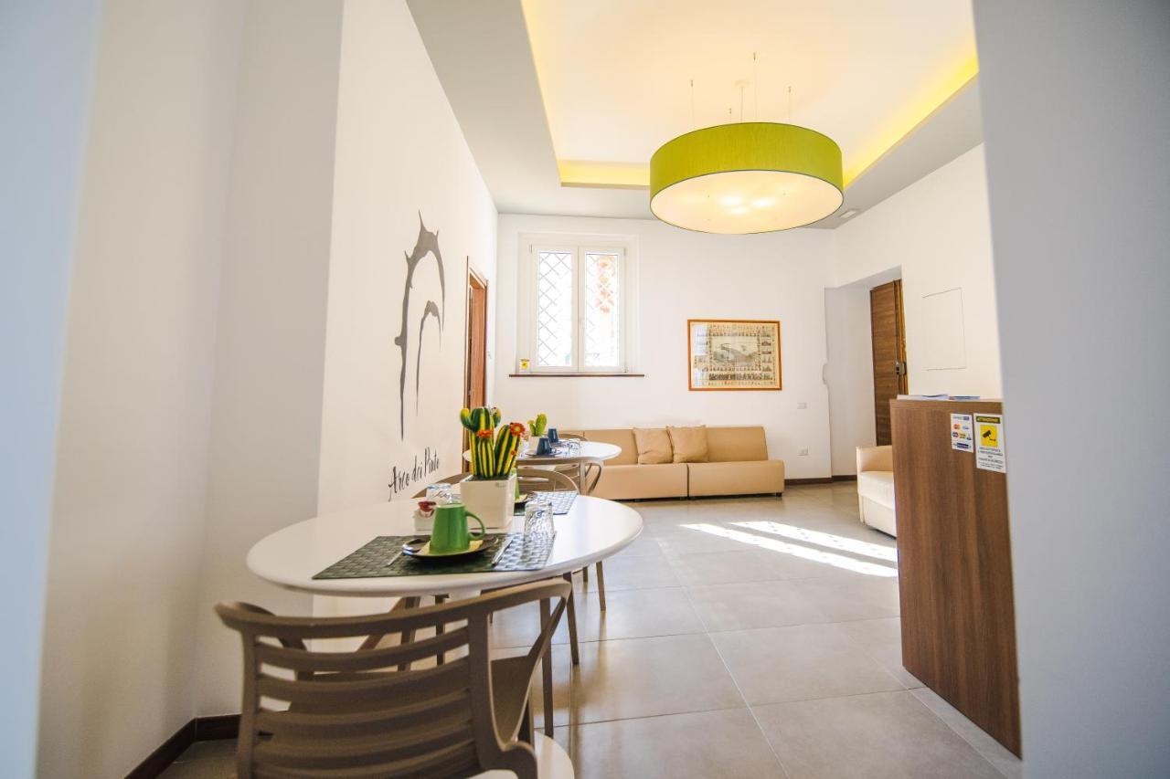Arco Dei Pinto Bed & Breakfast Салерно Екстериор снимка